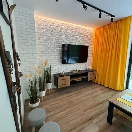 Stroma E1 Apartment